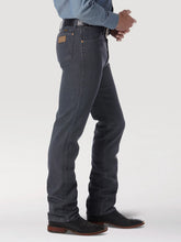Cargar imagen en el visor de la galería, Wrangler Men's Cowboy Cut Slim Fit Jeans (Charcoal) 0936