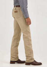 Cargar imagen en el visor de la galería, Wrangler Men's Cowboy Cut Slim Fit Jeans (Tan) 0936