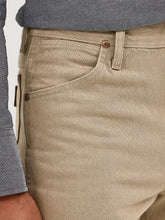 Cargar imagen en el visor de la galería, Wrangler Men's Cowboy Cut Slim Fit Jeans (Tan) 0936