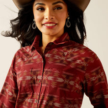 Cargar imagen en el visor de la galería, Ariat Women's Billie Jean Long Sleeve Sadie Southwest Print Shirt (Red) 10053947