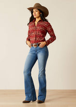 Cargar imagen en el visor de la galería, Ariat Women's Billie Jean Long Sleeve Sadie Southwest Print Shirt (Red) 10053947