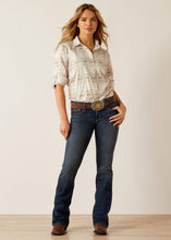 Cargar imagen en el visor de la galería, Ariat Women's VentTEK Button Down Shirt (Sandstone) 10055204