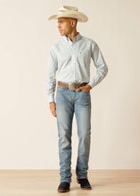 Load image into Gallery viewer, Ariat Men's Kendrick Fitted Button Down Shirt (White) 10048409