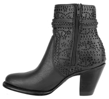 Cargar imagen en el visor de la galería, Silverton Jackie All Leather Round Toe Short Boots (Black)