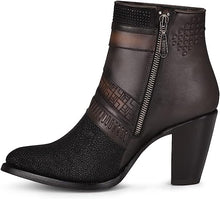 Load image into Gallery viewer, CUADRA Ladies Black Stingray Laser & Woven Round Toe – CU618