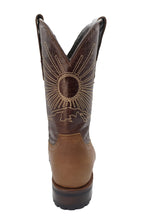 Load image into Gallery viewer, Silverton Mount Rainier Genuine Leather Wide Square Toe Boots (Tobacco)
