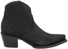 Load image into Gallery viewer, Silverton Lilly All Leather Snip Toe Boots (Black)