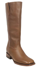 Cargar imagen en el visor de la galería, Silverton Eleanor All Leather Wide Square Toe Knee High Boots (Honey)
