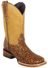 Cargar imagen en el visor de la galería, Silverton Miranda All Leather Wide Square Toe Boots (Honey)
