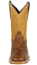 Cargar imagen en el visor de la galería, Silverton Miranda All Leather Wide Square Toe Boots (Honey)
