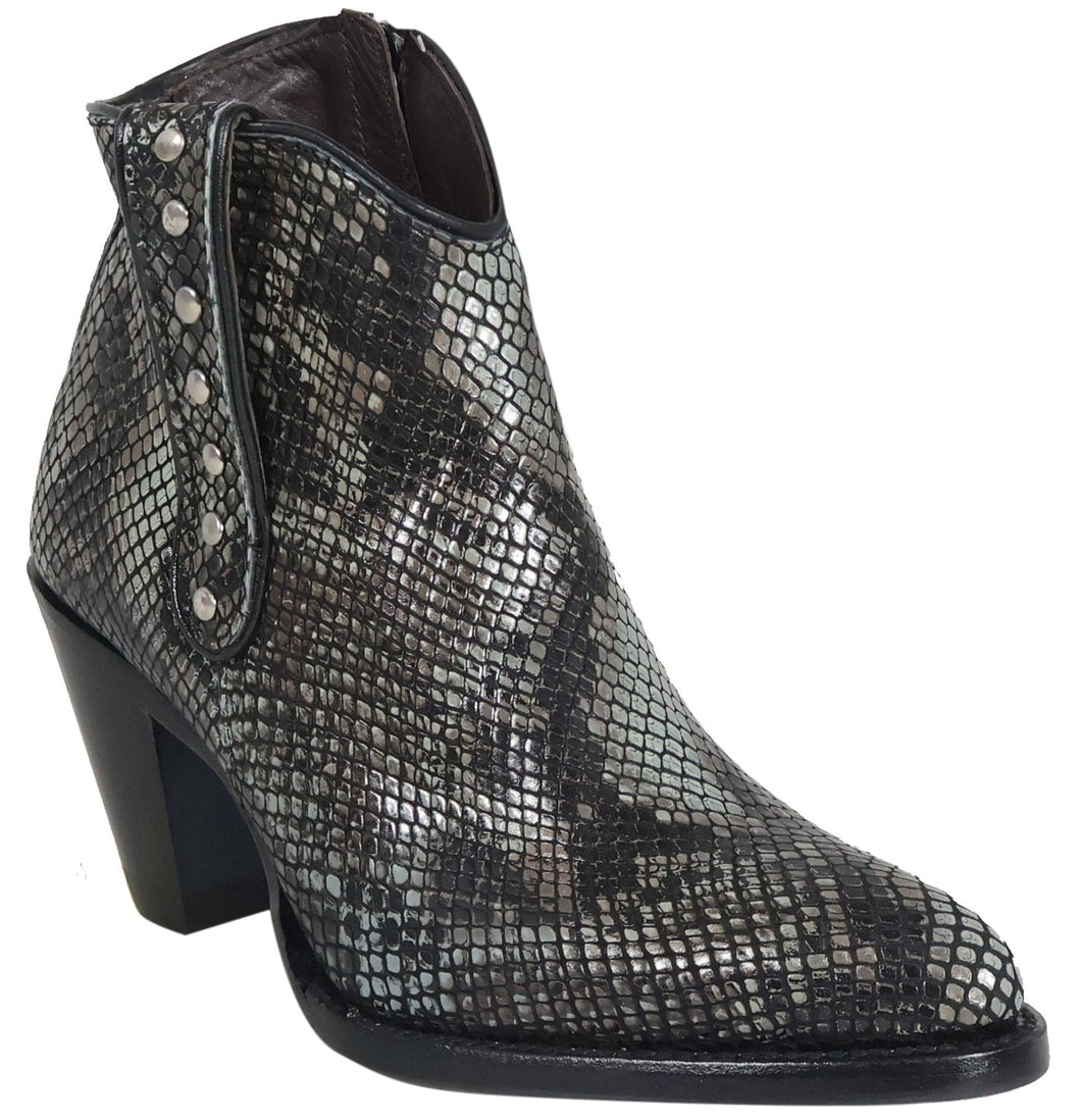 Silverton Sandra All Leather Snip Toe Short Boots (Gray)
