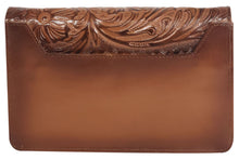 Load image into Gallery viewer, Silverton Nelly All Leather Western Clutch Bag (Honey)
