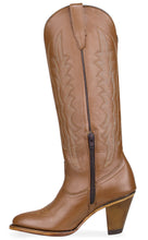 Cargar imagen en el visor de la galería, Silverton Destiny All Leather Snip Toe Knee High Boots (Honey)
