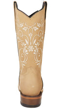 Cargar imagen en el visor de la galería, Silverton Jennifer All Leather Wide Square Toe Boots (Beige)
