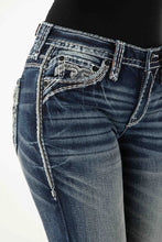 Cargar imagen en el visor de la galería, Rock Revival Women&#39;s Willow B202 Boot Cut Jeans (Dark Blue) RP3142B202-25
