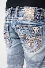 Cargar imagen en el visor de la galería, Rock Revival Men&#39;s Jean Fsh Stitched Straight Cut Jean
