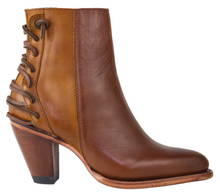 Load image into Gallery viewer, Silverton Walker All Leather Snip Toe Short Boots (Brown)
