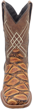 Cargar imagen en el visor de la galería, Silverton Pirarucu Print Leather Wide Square Toe Boots (Honey)
