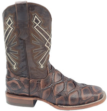Load image into Gallery viewer, Silverton Pirarucu LG Print Leather Wide Square Toe Boots (Brown)
