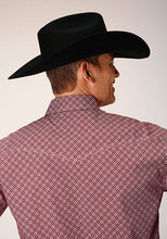 Cargar imagen en el visor de la galería, Long Sleeve Western Snap Shirt in a Red Diamond Print Roper 03-001-0225-4022 RE
